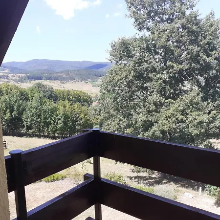 Lepa Kuca Tara *