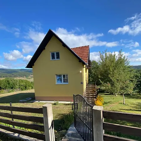 Lepa Kuca Tara Ferienhaus