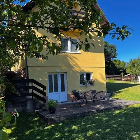 Lepa Kuca Tara Ferienhaus *